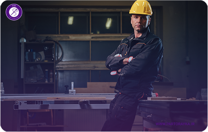 لباس کار صنعتی با چه خصوصیاتی ایمنی و بهره وری