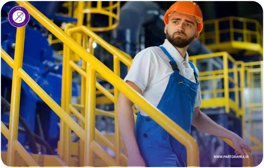 لباس کار شرکت نفت